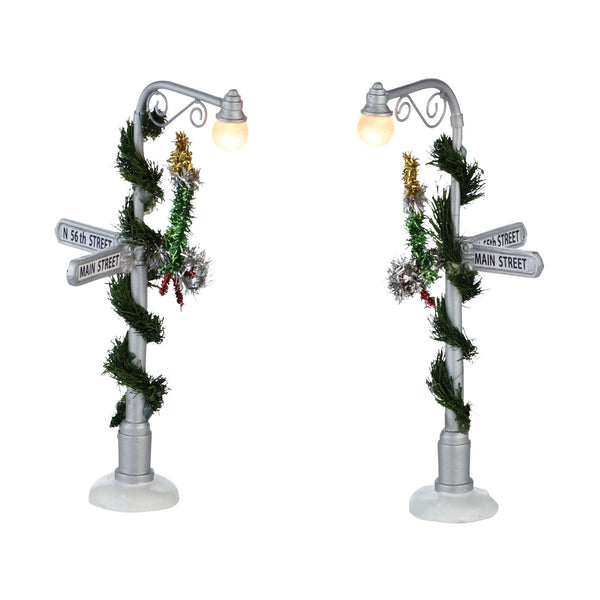 Main Street Lamp Posts