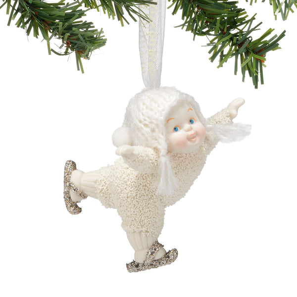 Love To Skate Ornament