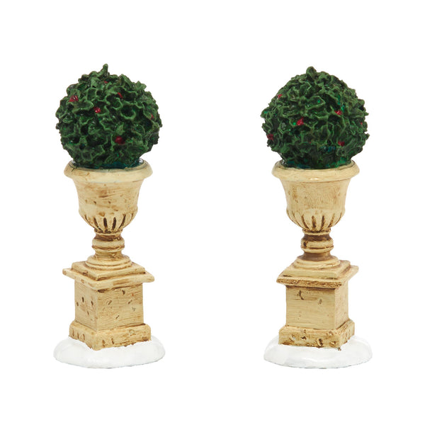 Tudor Gardens Holly Urn