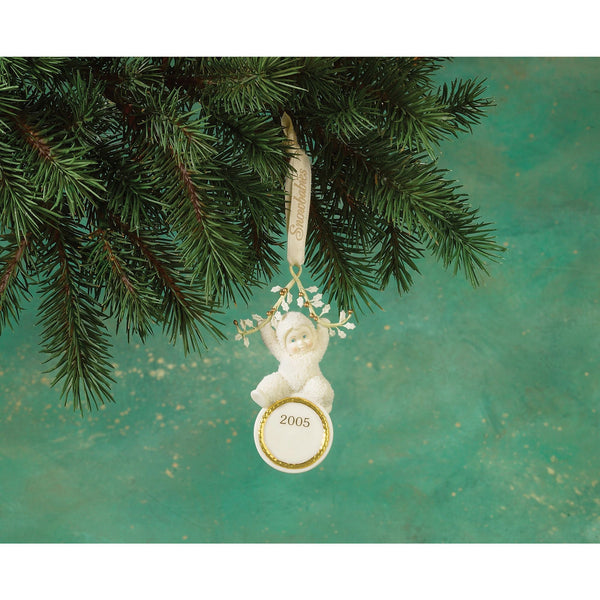 Gift Of Christmas - 2005 Ornam