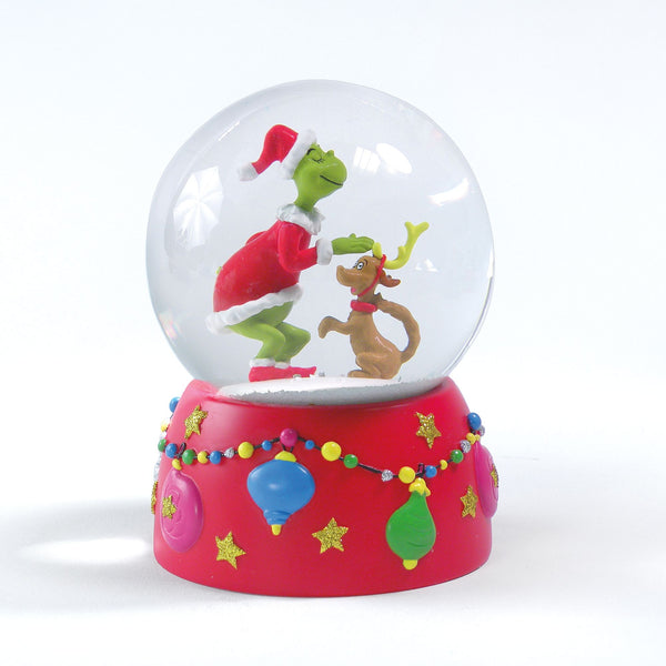 Grinch Patting Max Water Globe