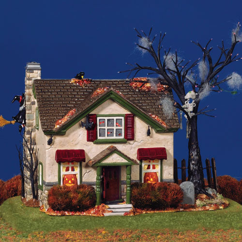 Dept 56 on sale halloween Hauntsburg House & Haunted front yard