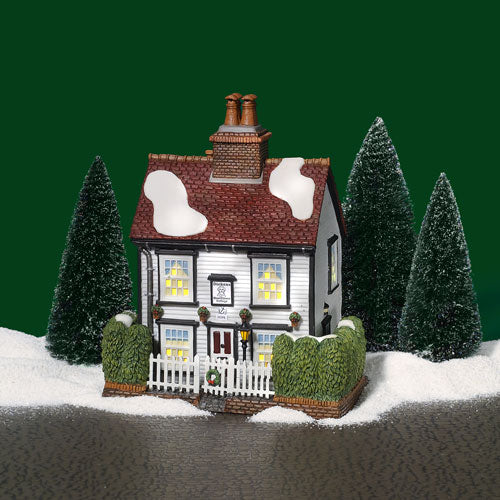 Christmas At Ashby Manor - Dept 56 Dickens Village