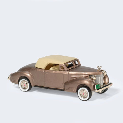 1940 V16 Cadillac Coupe